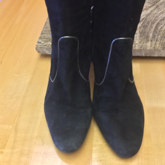 Sports 1 Qu Shoes Knee High Suede Boots Poshmark